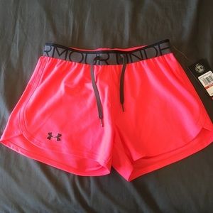 Under armour shorts - bright pink